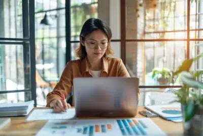Salaire moyen dans le Gers : analyse des métiers et opportunités malgré une rémunération inférieure
